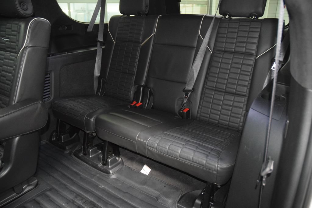 Used 2023 Cadillac Escalade ESV Sport Platinum AWD/4WD image 47