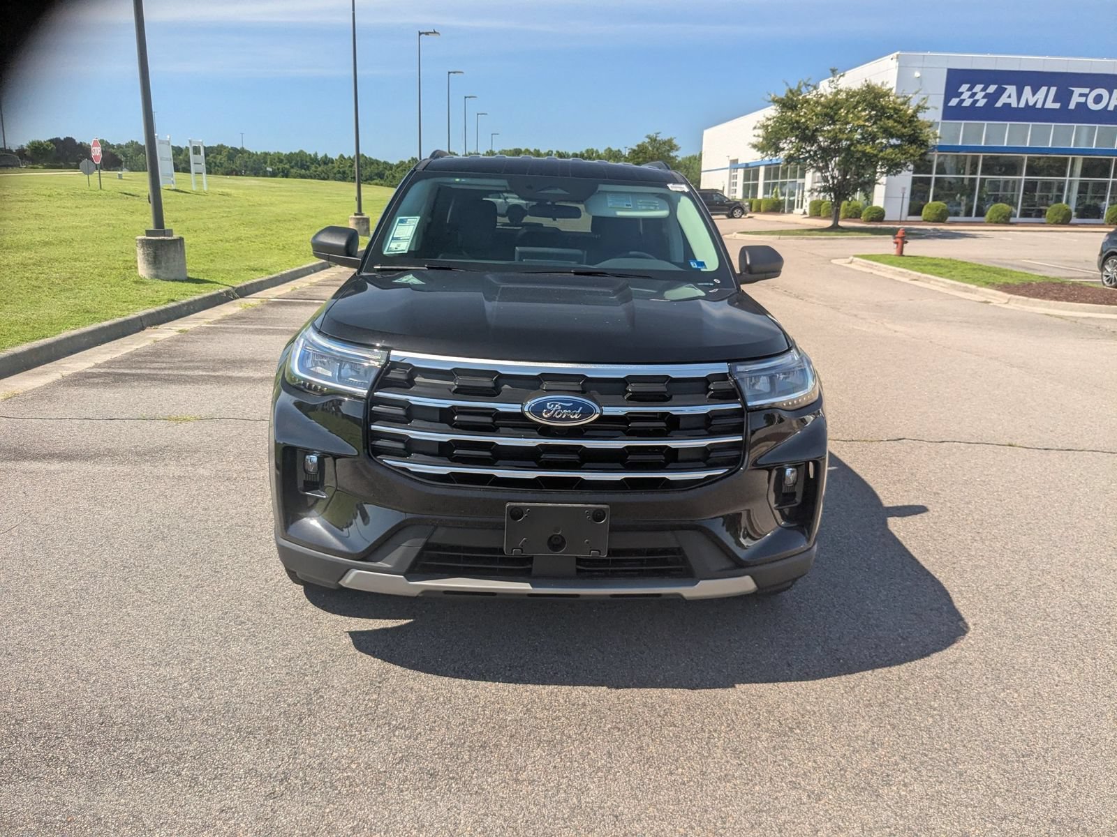 New 2026 Ford Explorer Active w/ Active Comfort Package RWD image 8