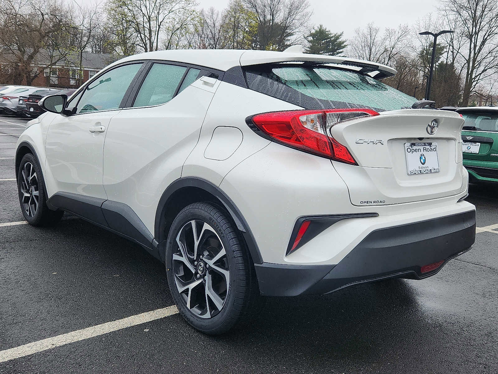 Used 2019 Toyota C-HR Limited image 4