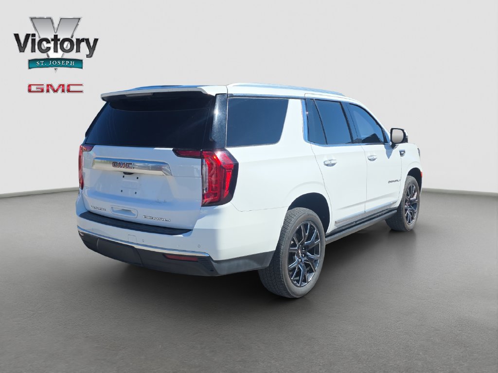 Used 2021 GMC Yukon Denali w/ Denali Premium Package AWD/4WD image 18