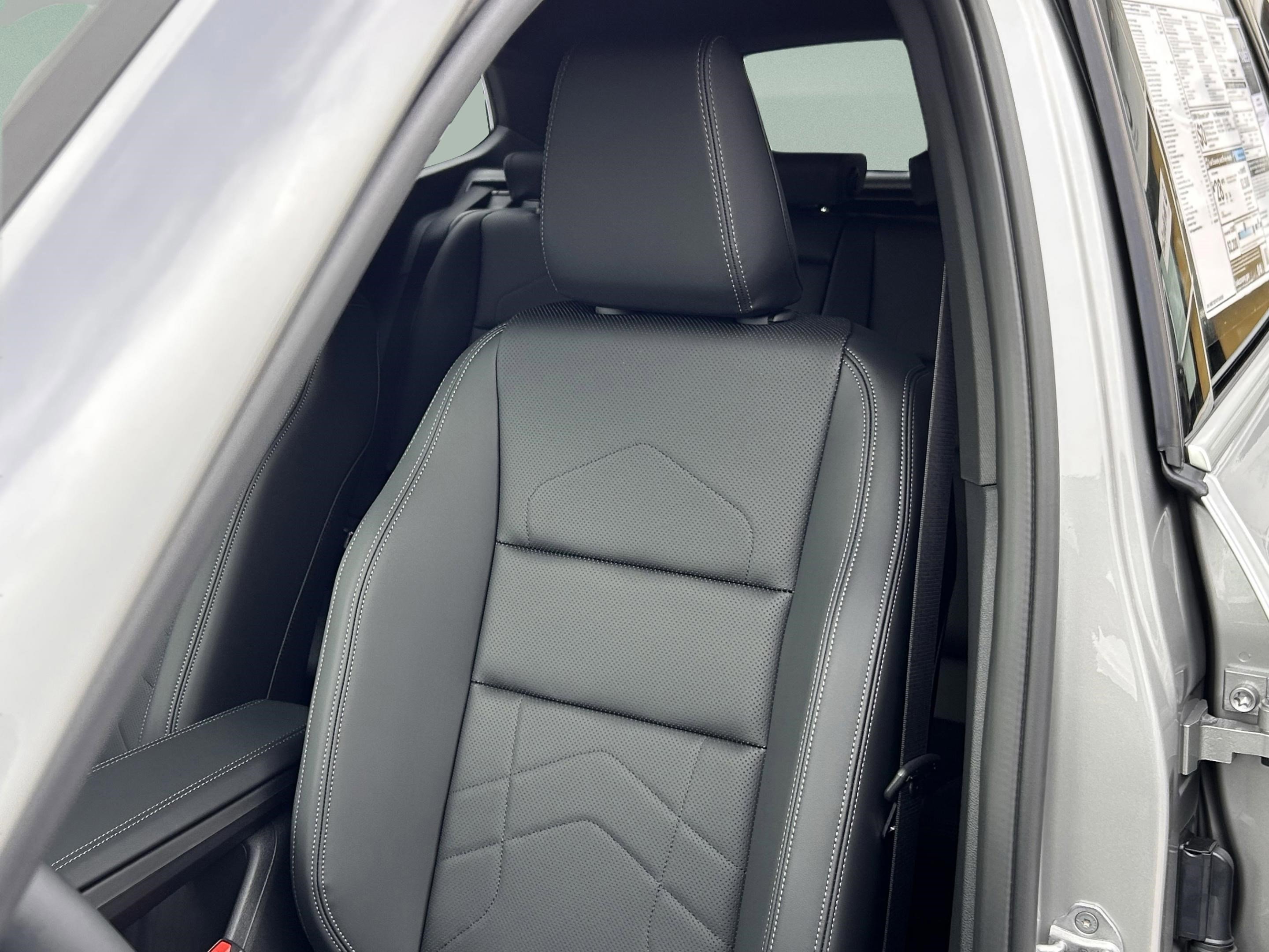 Used 2026 BMW X1 xDrive28i w/ Convenience Package image 21