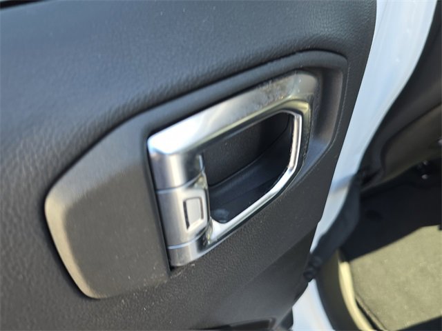 Used 2025 Jeep Gladiator Sport image 10