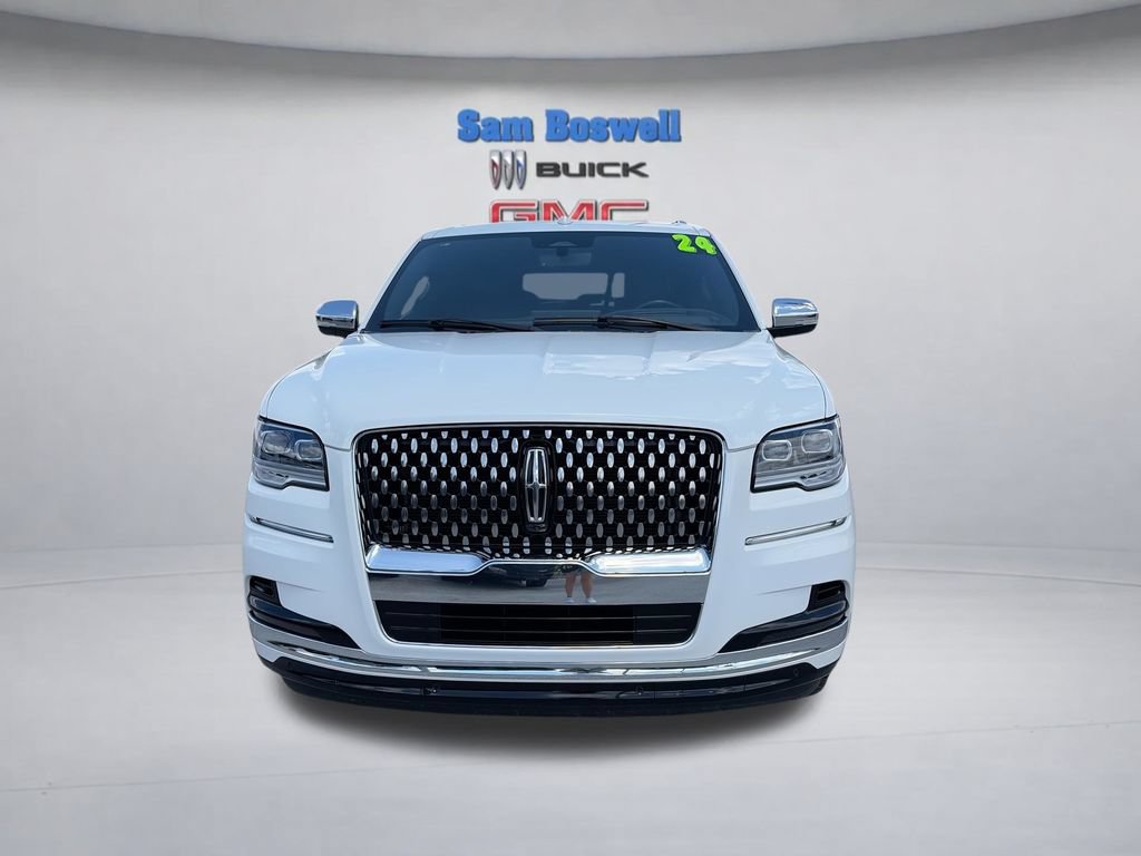 Used 2024 Lincoln Navigator Black Label AWD/4WD image 4