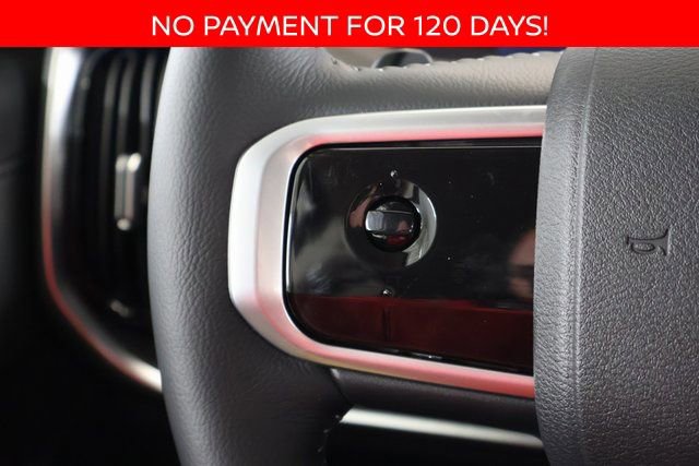 New 2026 Nissan Armada SV image 14