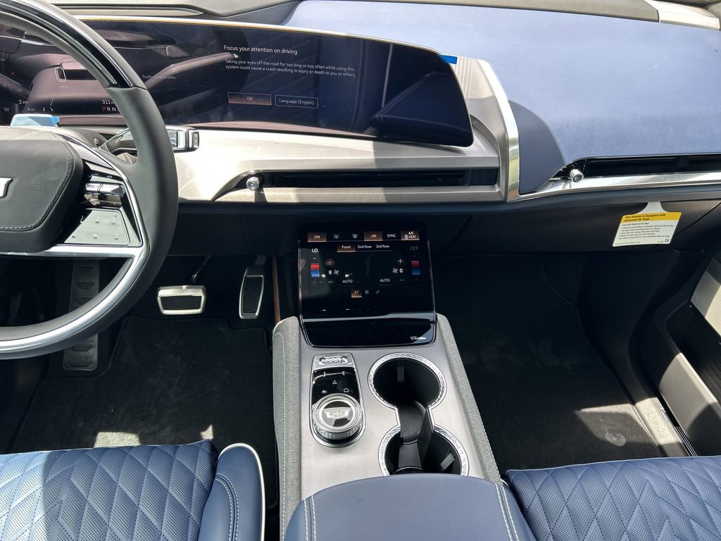 New 2026 Cadillac Vistiq Premium Luxury image 15