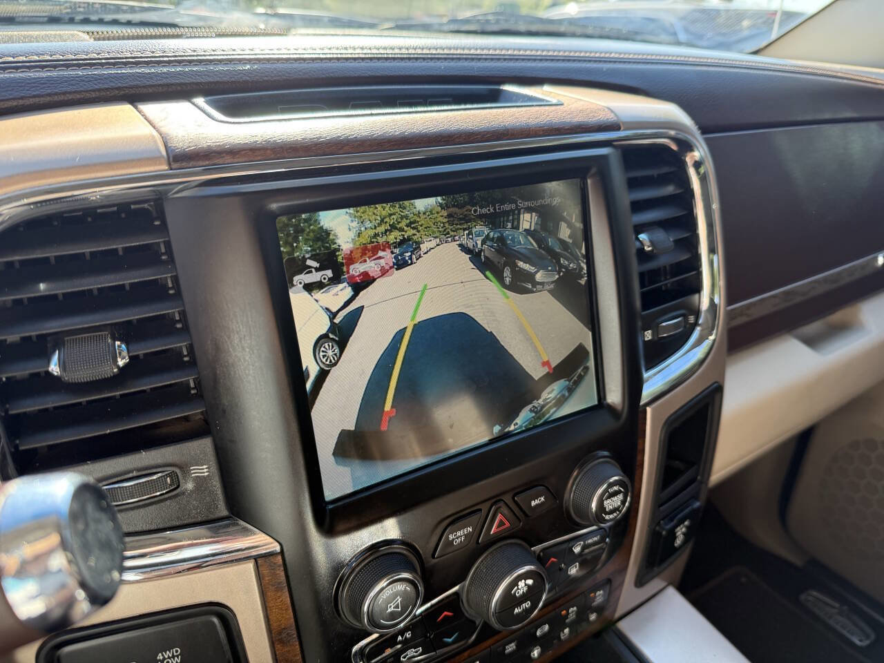 Used 2017 RAM 3500 Laramie Longhorn image 22