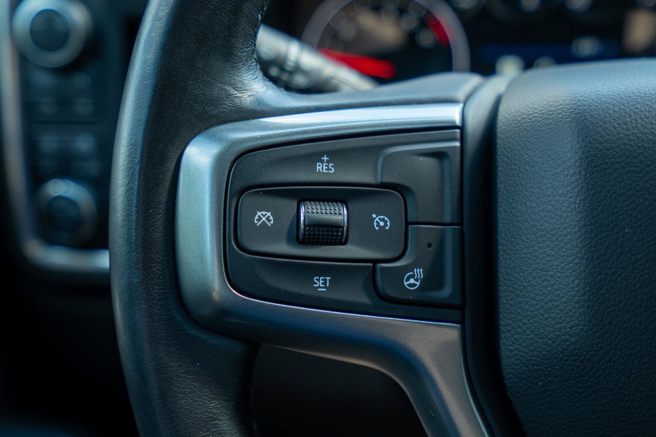 Used 2019 Chevrolet Silverado 1500 LTZ w/ LTZ Plus Package AWD/4WD image 15