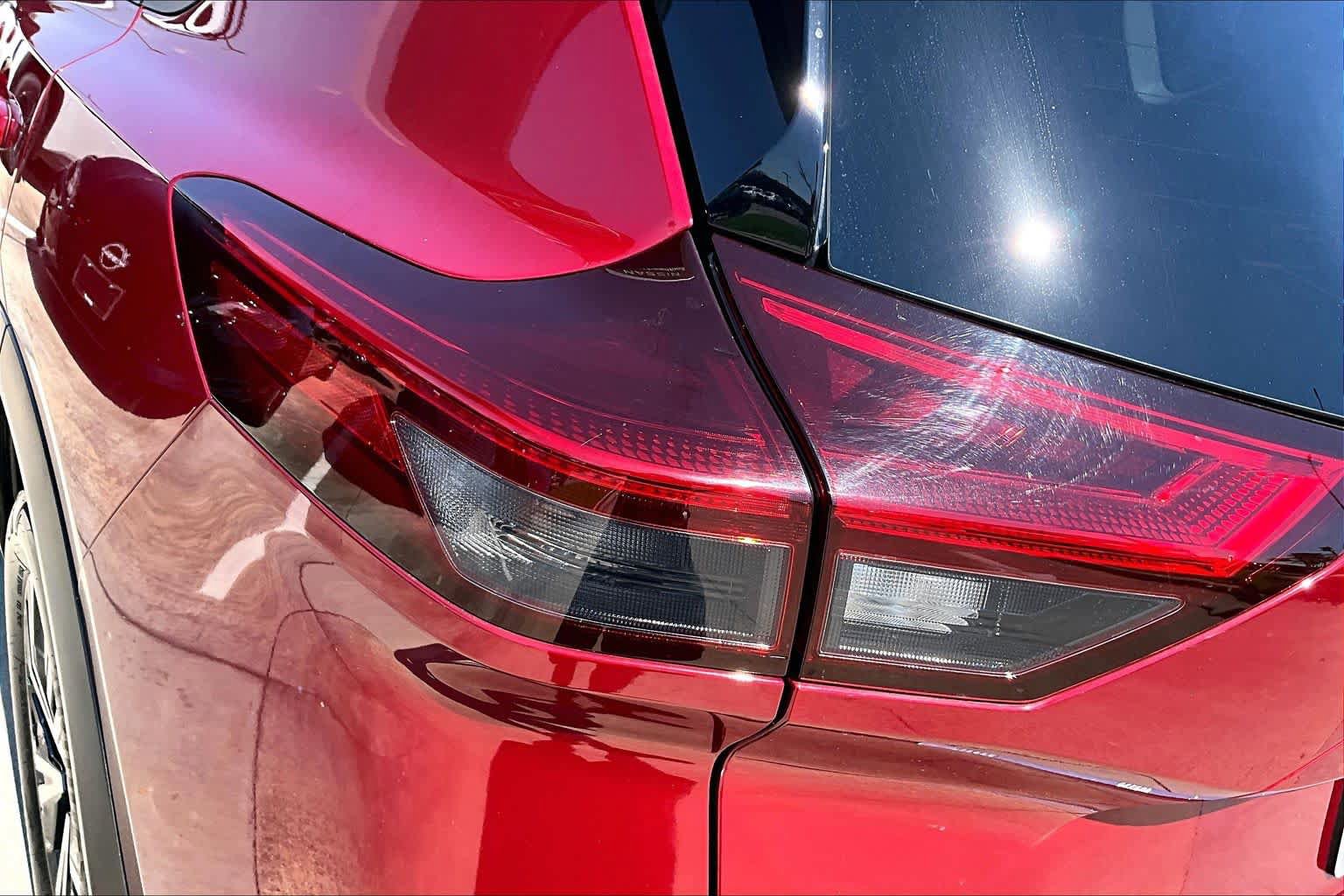 Certified 2021 Nissan Rogue SV w/ Premium Package FWD image 27