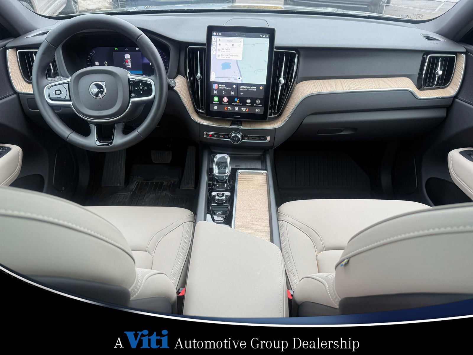 Used 2026 Volvo XC60 B5 Plus w/ Protection Package Premier AWD/4WD image 2