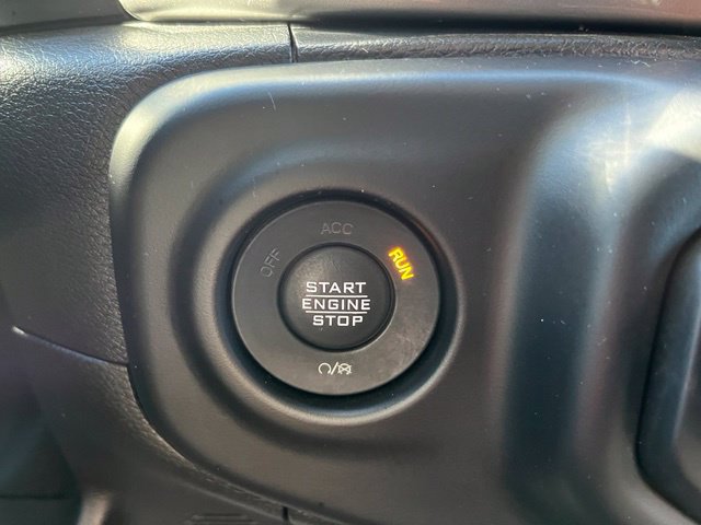 Used 2022 Jeep Wrangler Unlimited Sahara AWD/4WD image 35
