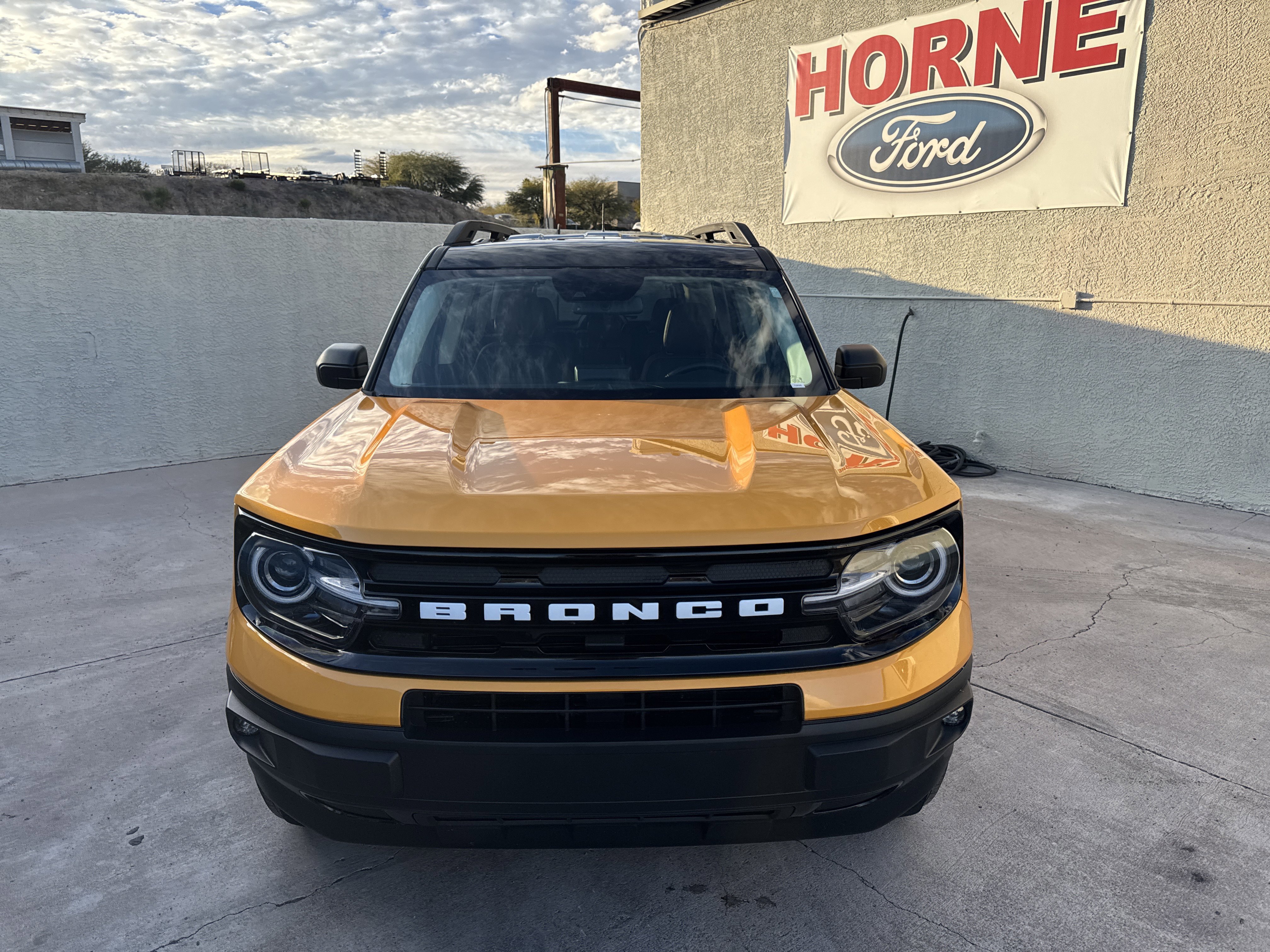 Used 2022 Ford Bronco Sport Outer Banks w/ Tech Package image 2