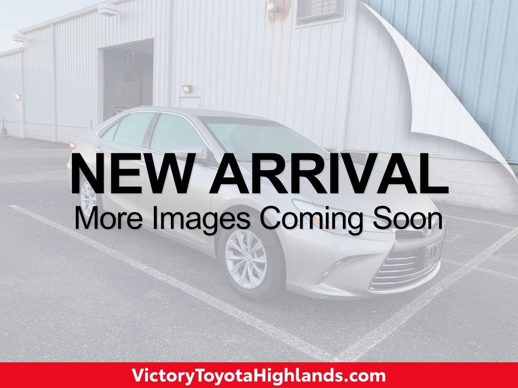 Used 2016 Toyota Camry LE