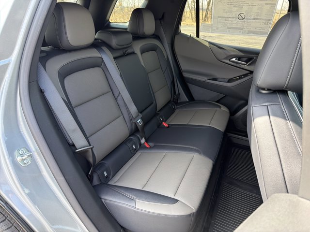 New 2026 Chevrolet Equinox LT AWD/4WD image 27