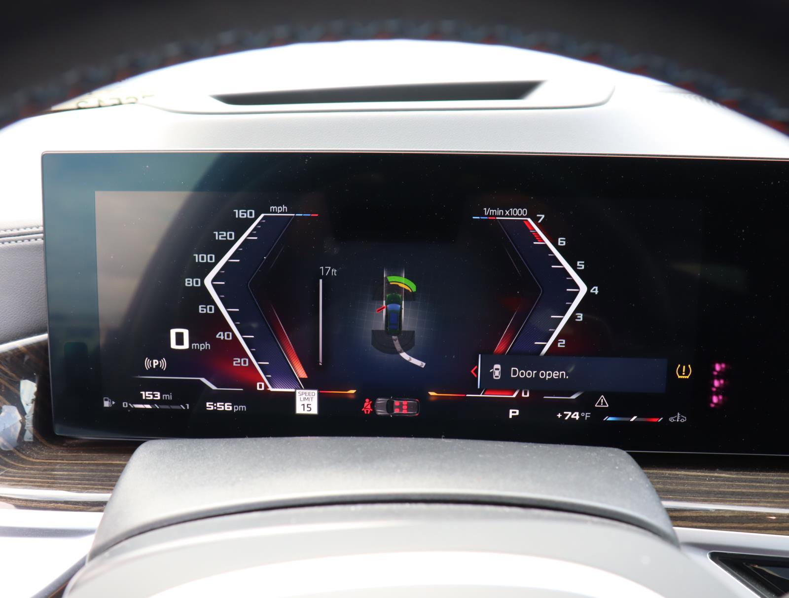 Used 2024 BMW X7 M60i w/ Executive Package image 23