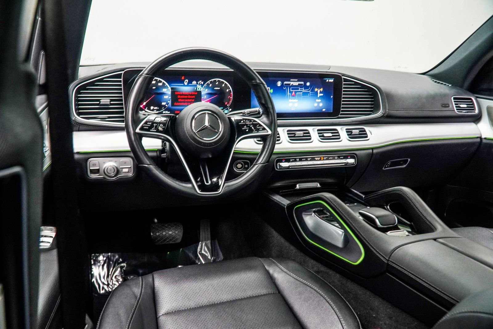 Used 2025 Mercedes-Benz GLS 450 4MATIC image 15