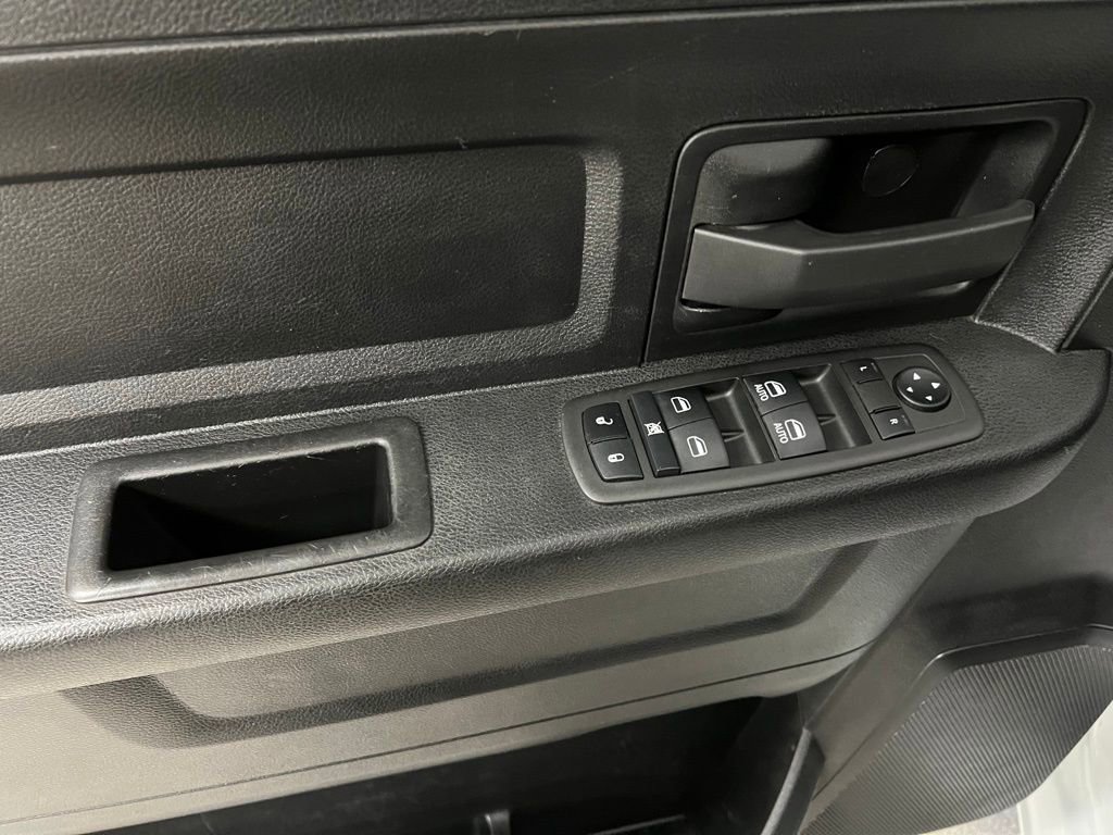 Used 2022 RAM 2500 Tradesman w/ Chrome Appearance Group image 24