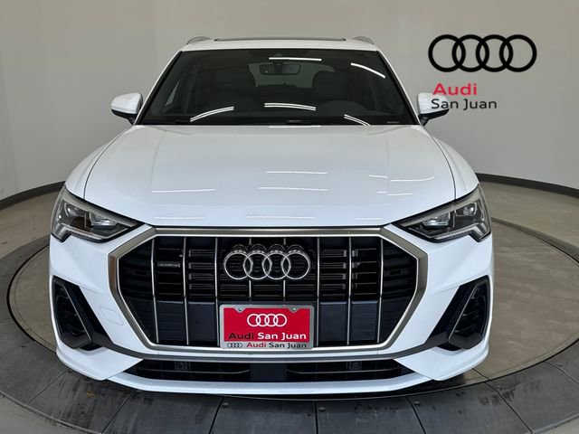 Used 2025 Audi Q3 2.0T Premium w/ Convenience Package image 2