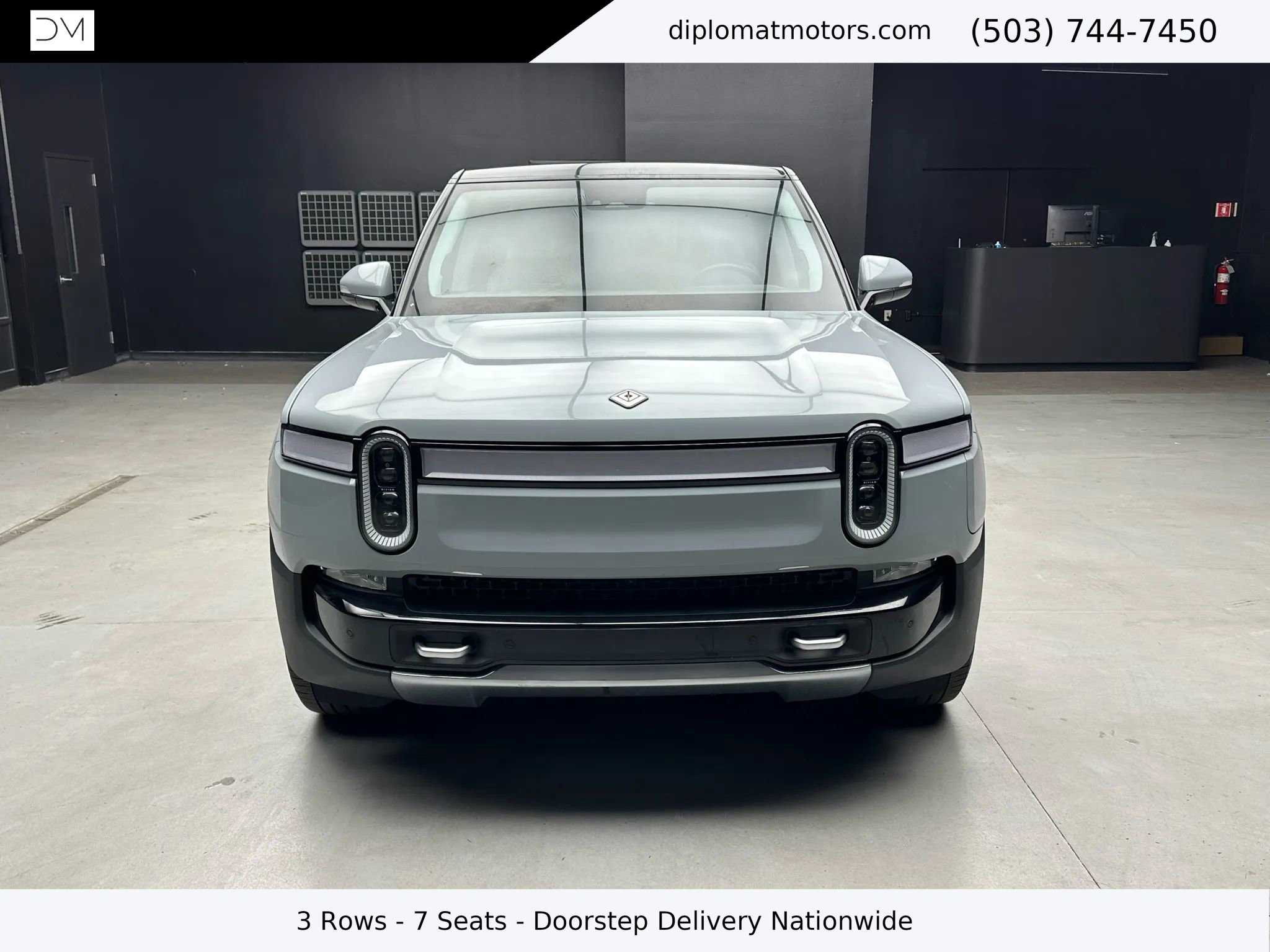 Used 2023 Rivian R1S Adventure image 11