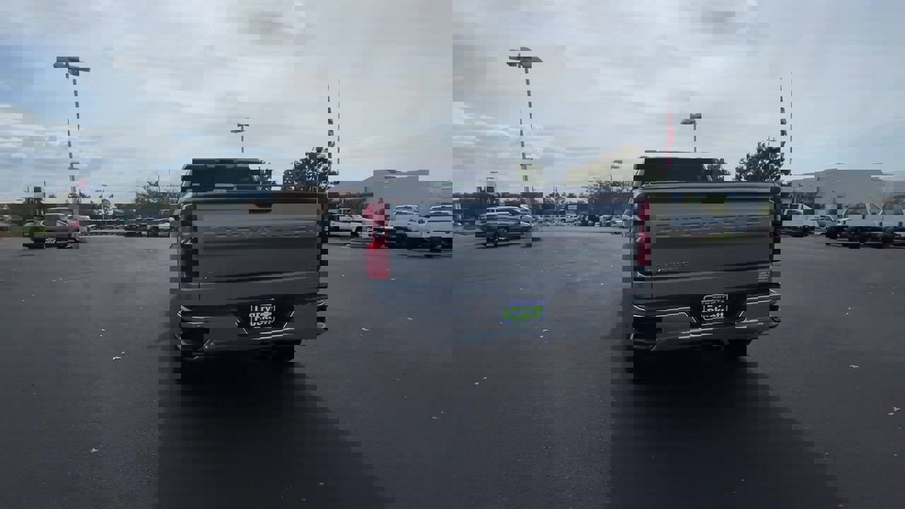 New 2025 Chevrolet Silverado 1500 LT image 7