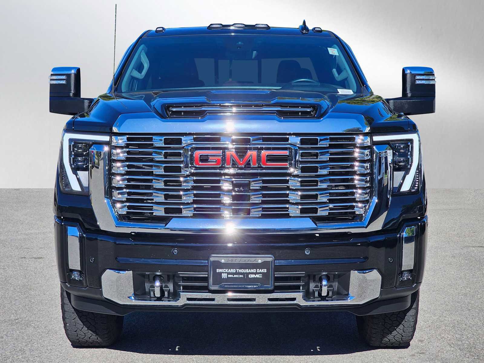 Used 2024 GMC Sierra 2500 Denali w/ Denali Reserve Package image 8