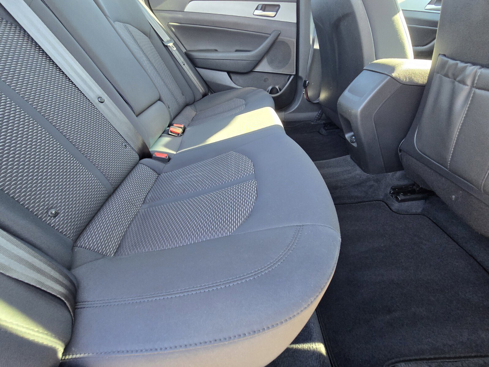 Used 2018 Hyundai Sonata SEL w/ Cargo Package image 15