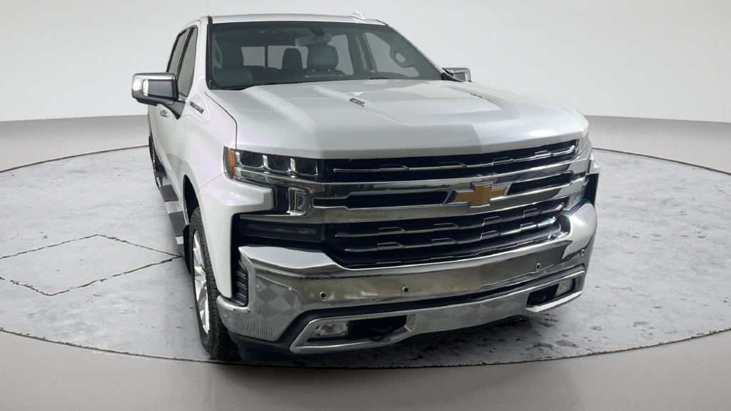 Used 2020 Chevrolet Silverado 1500 LTZ w/ LTZ Plus Package AWD/4WD image 4