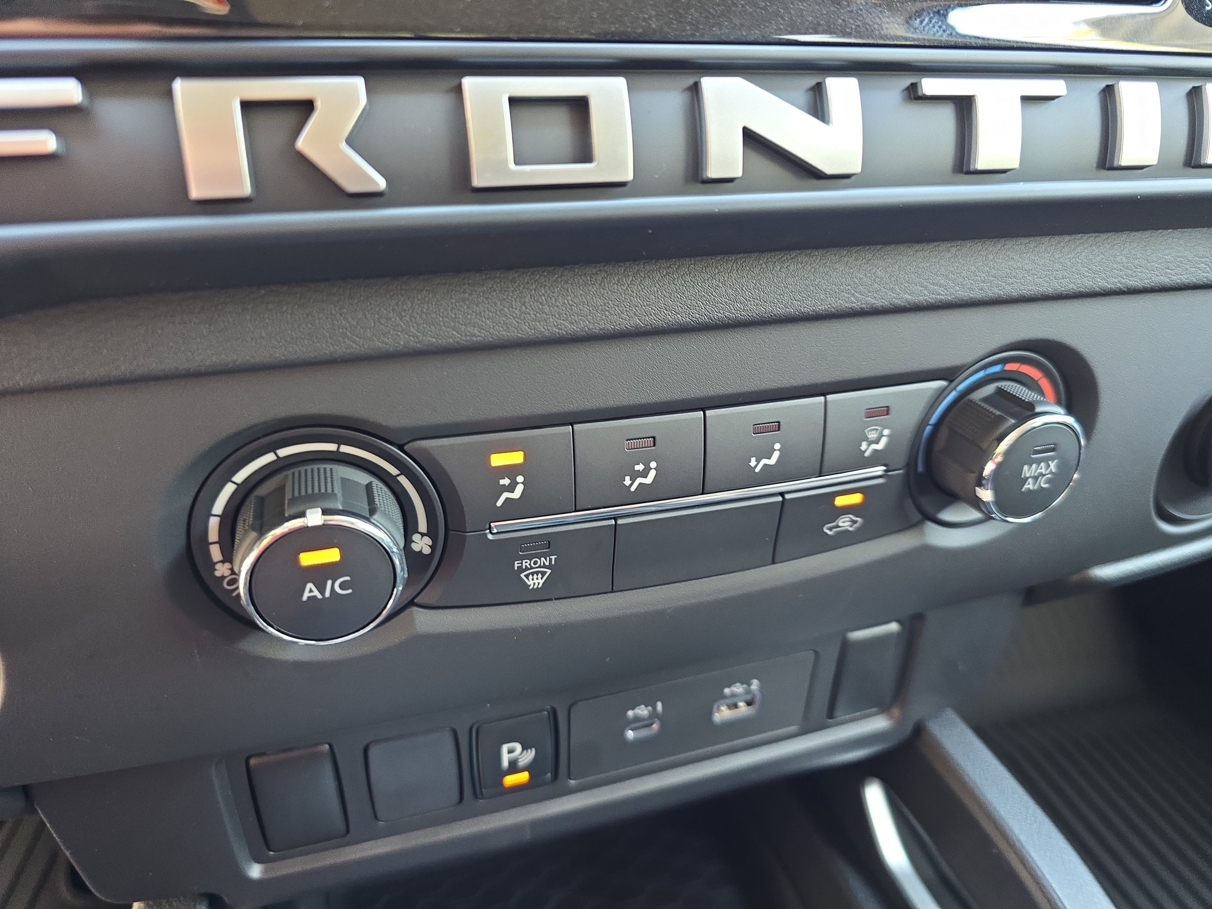 New 2026 Nissan Frontier SV image 21