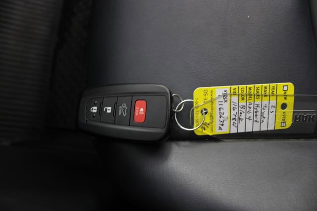 Used 2023 Toyota RAV4 XLE Premium image 7