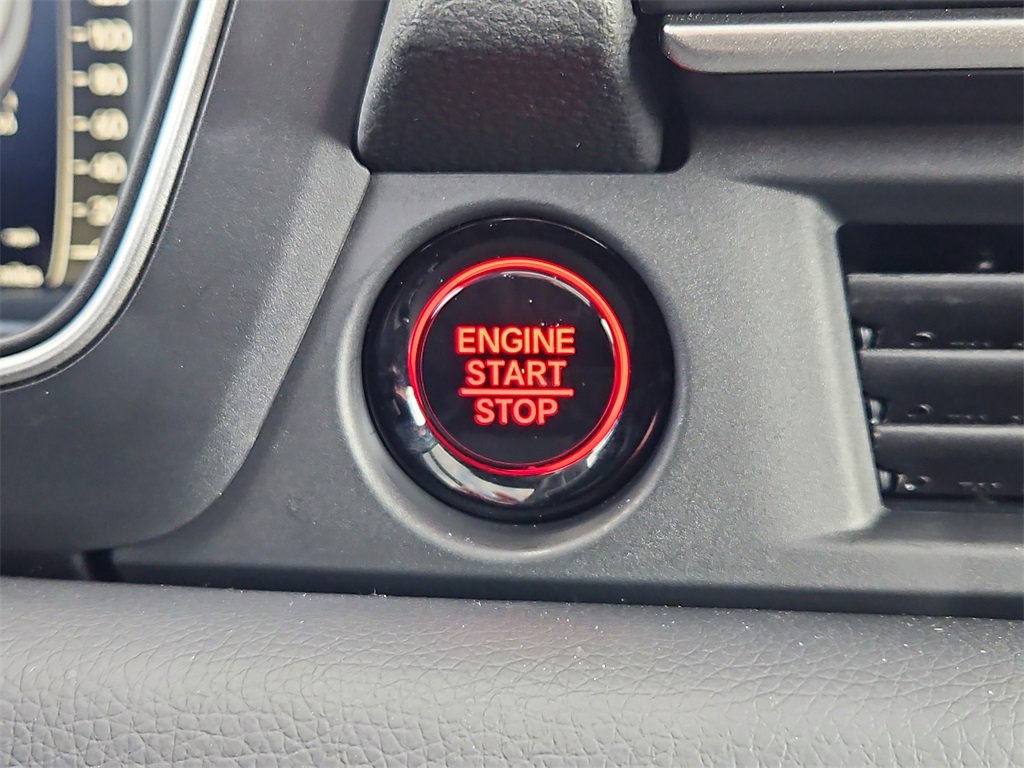 New 2025 Honda Pilot Elite image 18