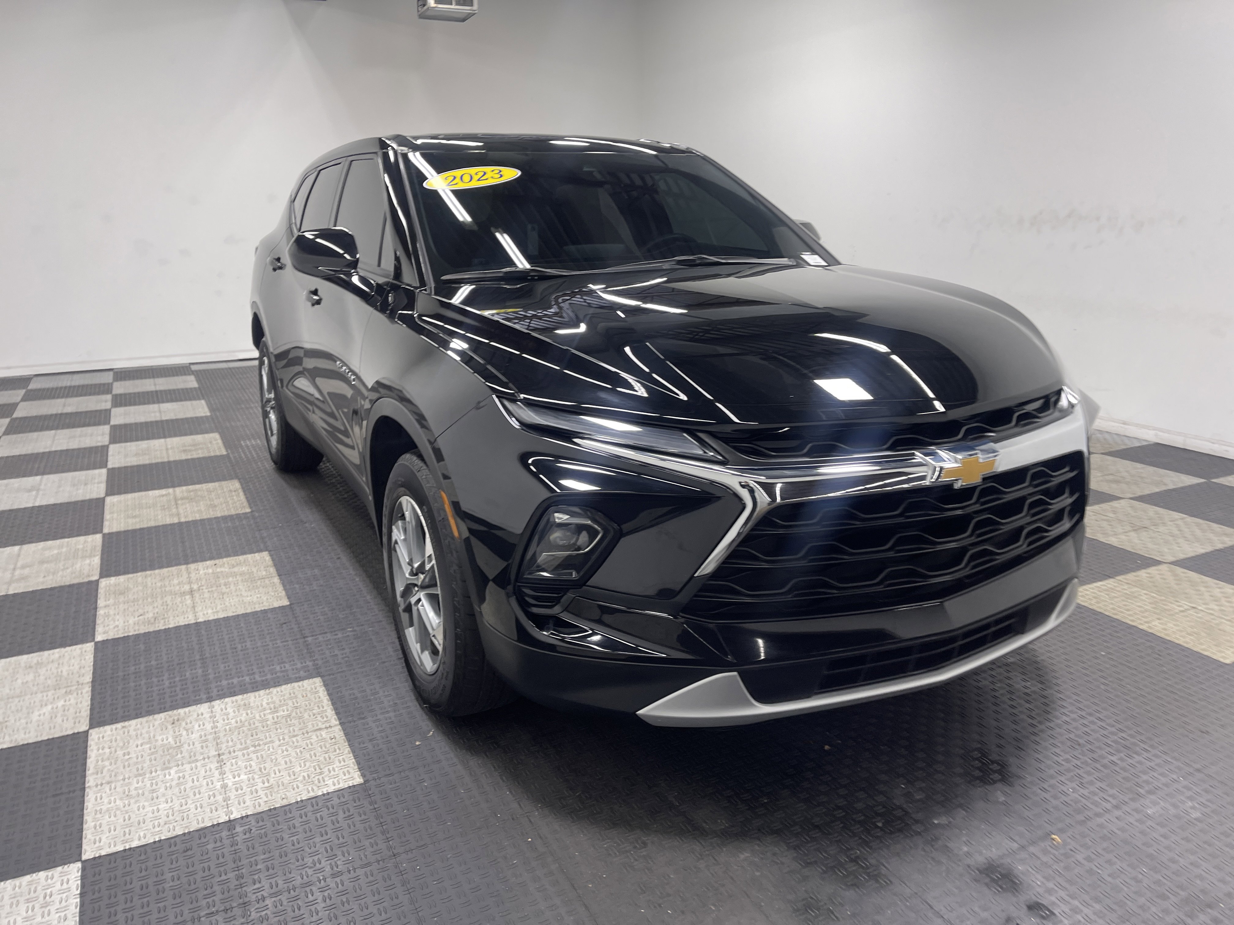 Used 2023 Chevrolet Blazer LT w/ LPO, Floor Liner Package image 6