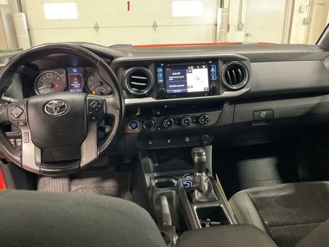 Used 2017 Toyota Tacoma TRD Off-Road w/ Tow Package (A/T) image 12