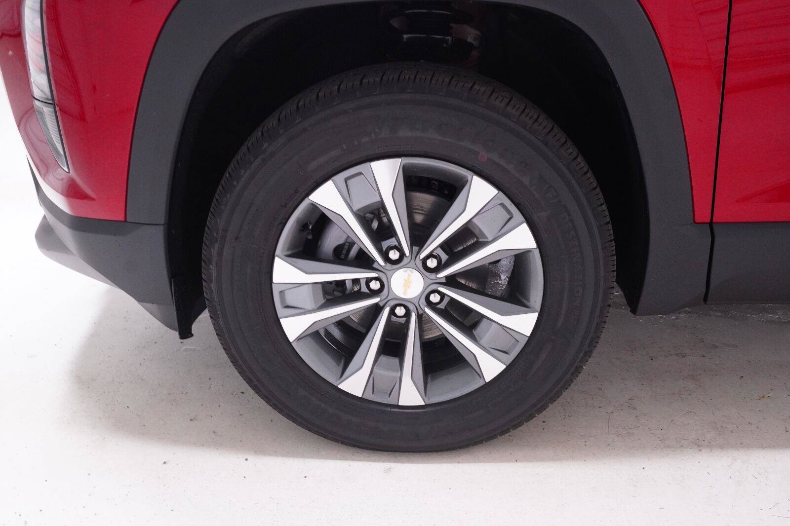 New 2027 Chevrolet Equinox LT FWD image 35