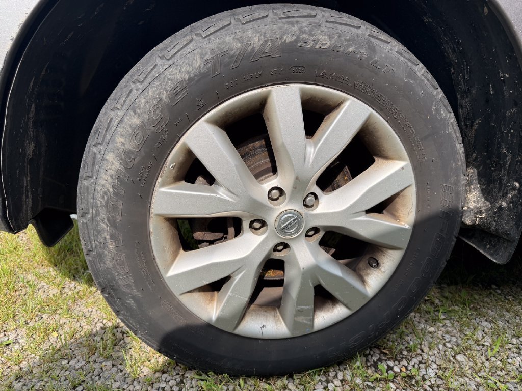 Used 2012 Nissan Murano S FWD image 11