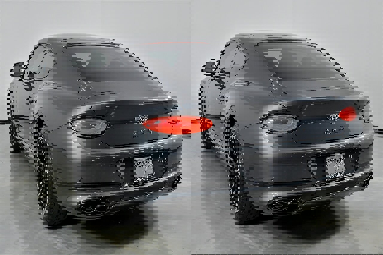 Used 2021 Bentley Continental GT image 10