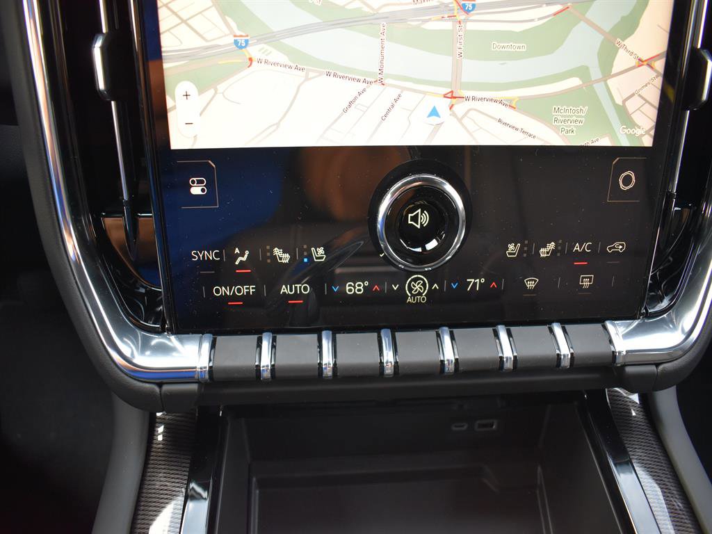 New 2026 GMC Yukon XL Elevation w/ Elevation Premium Package image 23