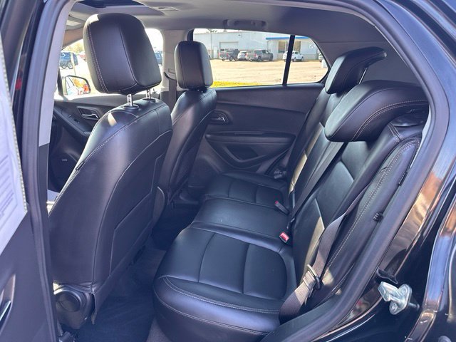 Used 2020 Chevrolet Trax Premier FWD image 11