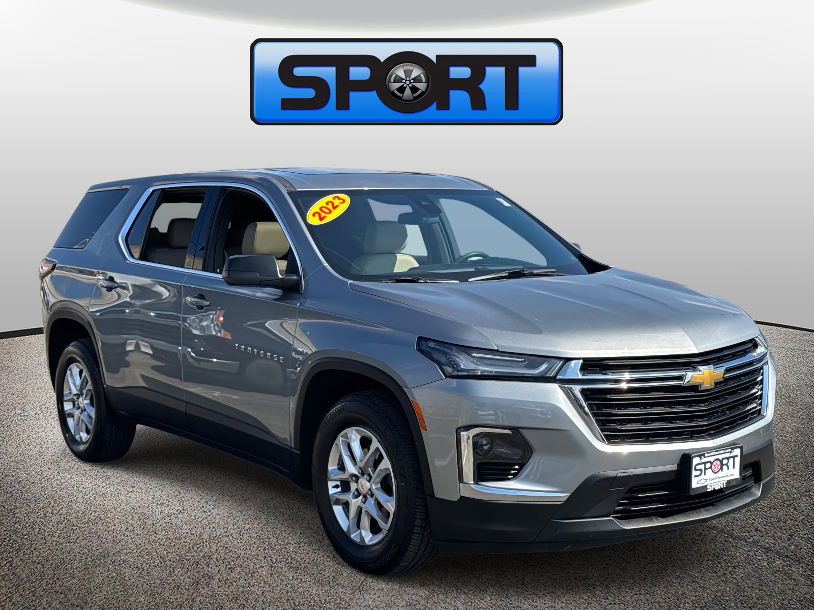 Used 2023 Chevrolet Traverse LS image 27