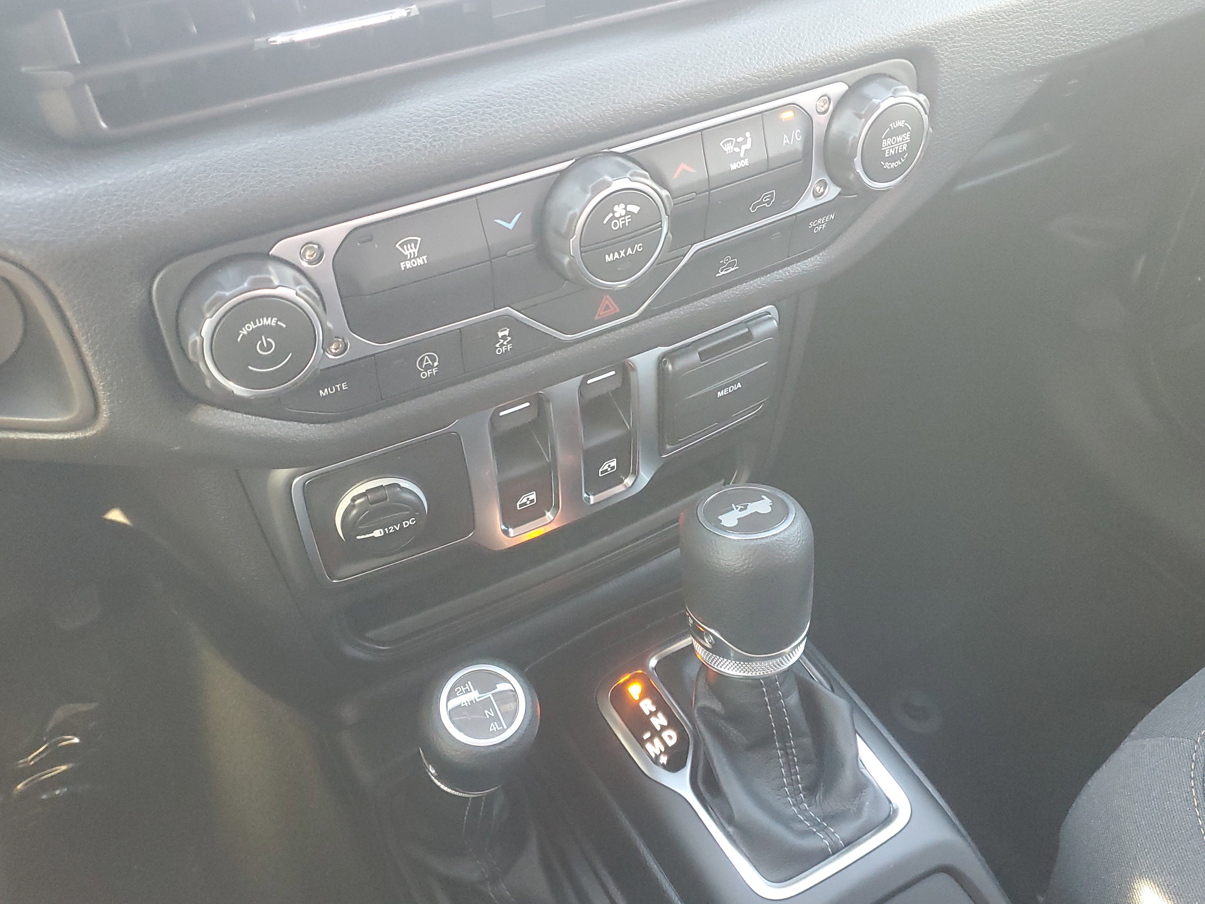 New 2026 Jeep Wrangler Sport AWD/4WD image 15