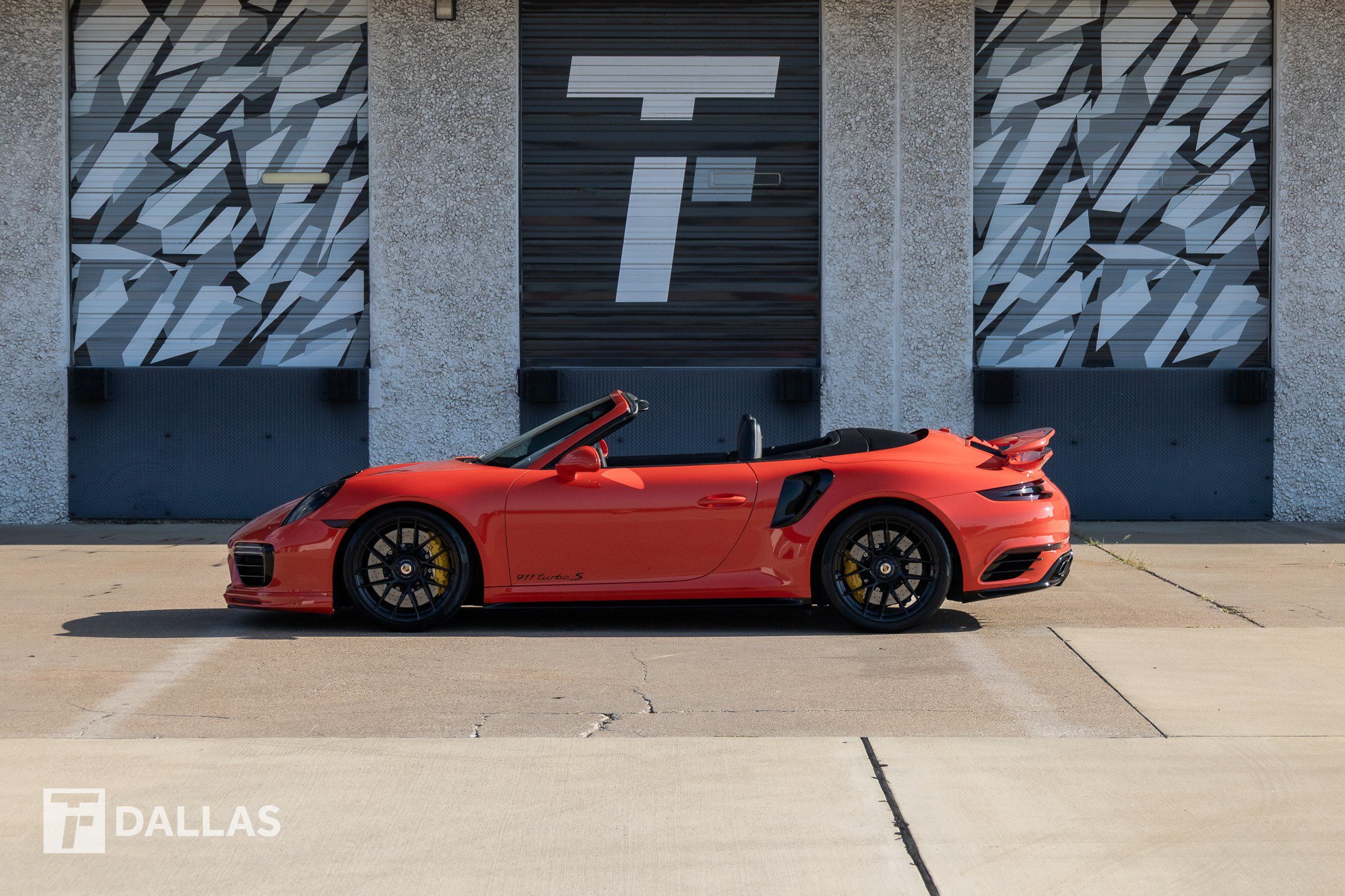 Used 2017 Porsche 911 Turbo S AWD/4WD image 7