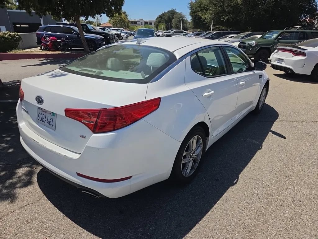 Used 2011 Kia Optima LX FWD image 5