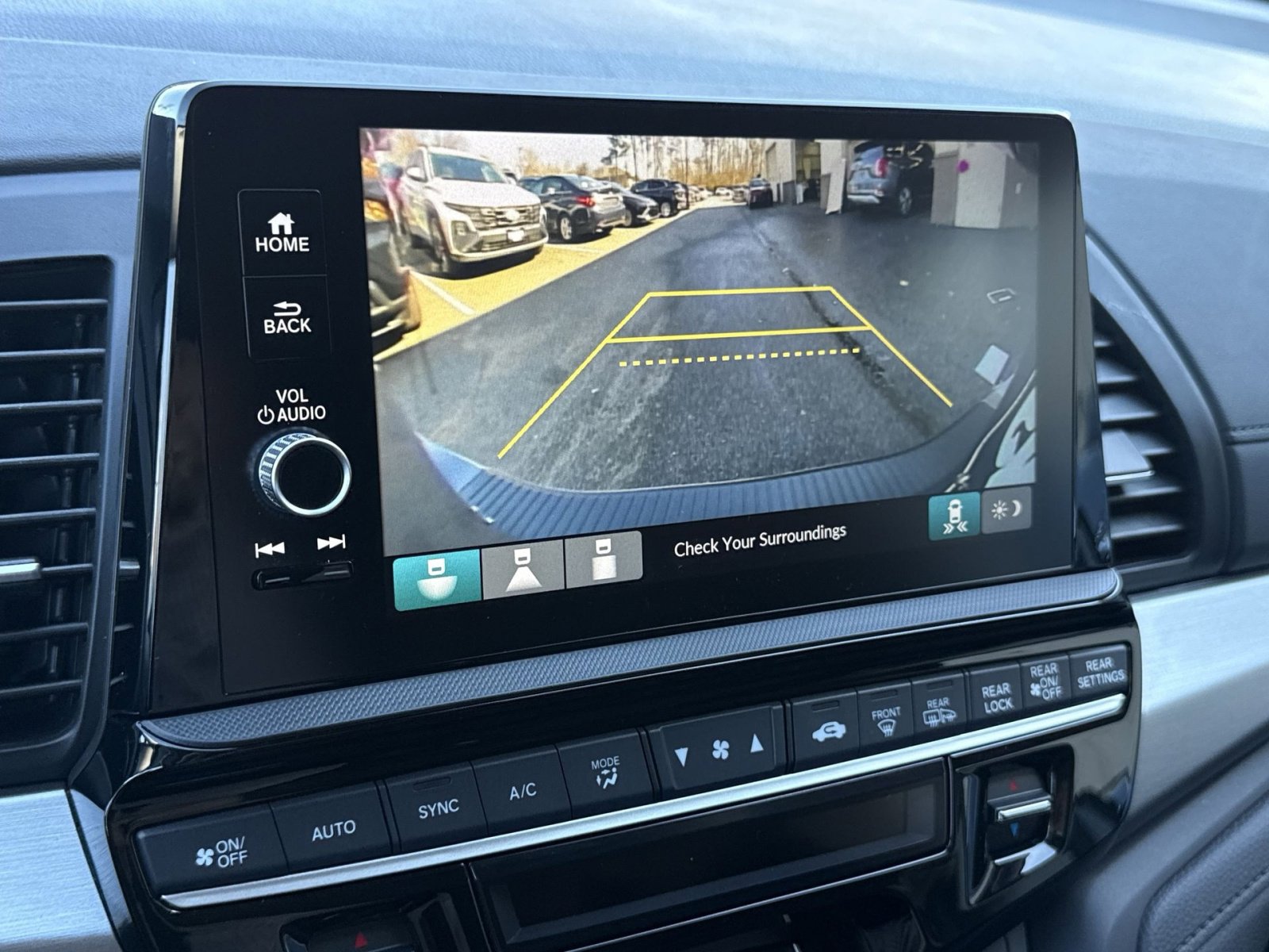 Used 2025 Honda Odyssey EX-L image 19