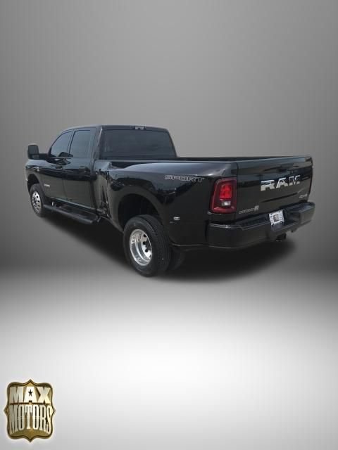 Used 2026 RAM 3500 Big Horn AWD/4WD image 7