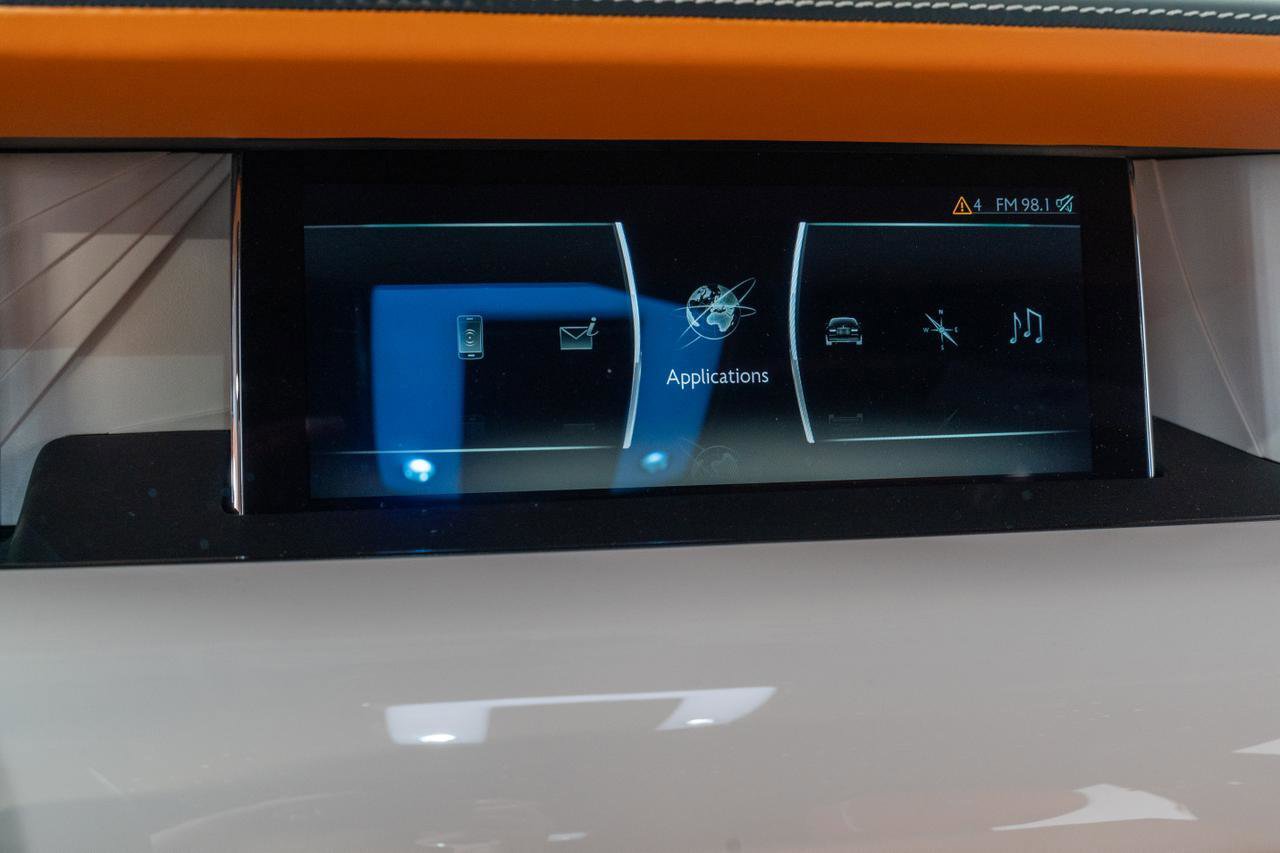 Used 2022 Rolls-Royce Phantom Sedan w/ The Phantom Package image 21
