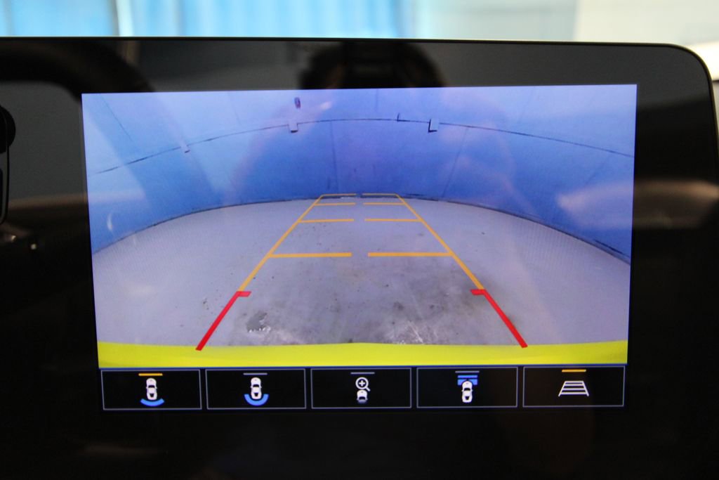 Used 2023 Chevrolet Corvette Stingray Premium Conv w/ Battery Protection Package image 17