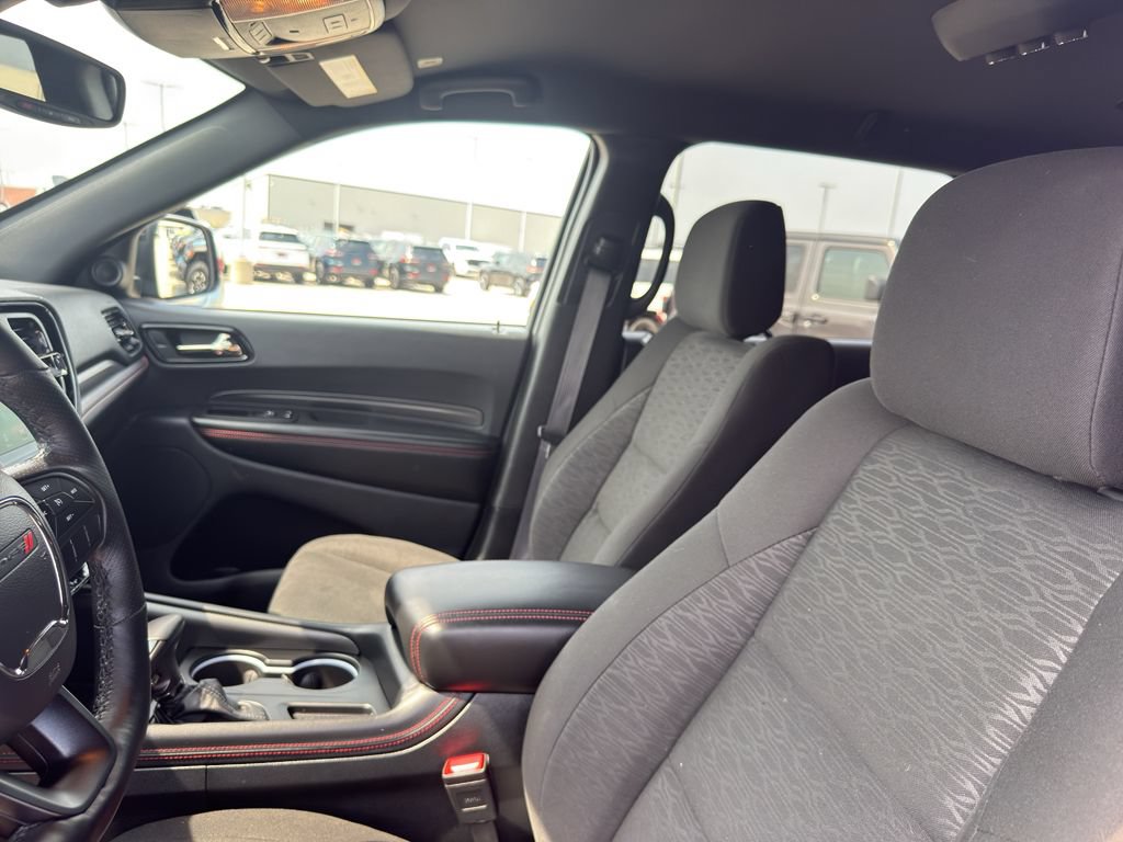 Used 2025 Dodge Durango GT w/ Blacktop Package AWD/4WD image 27