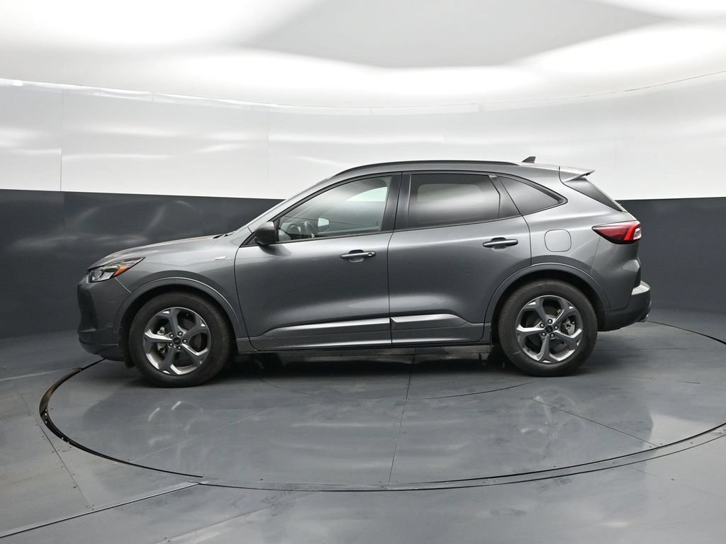 Certified 2023 Ford Escape ST-Line w/ Tech Pack #1 FWD image 31