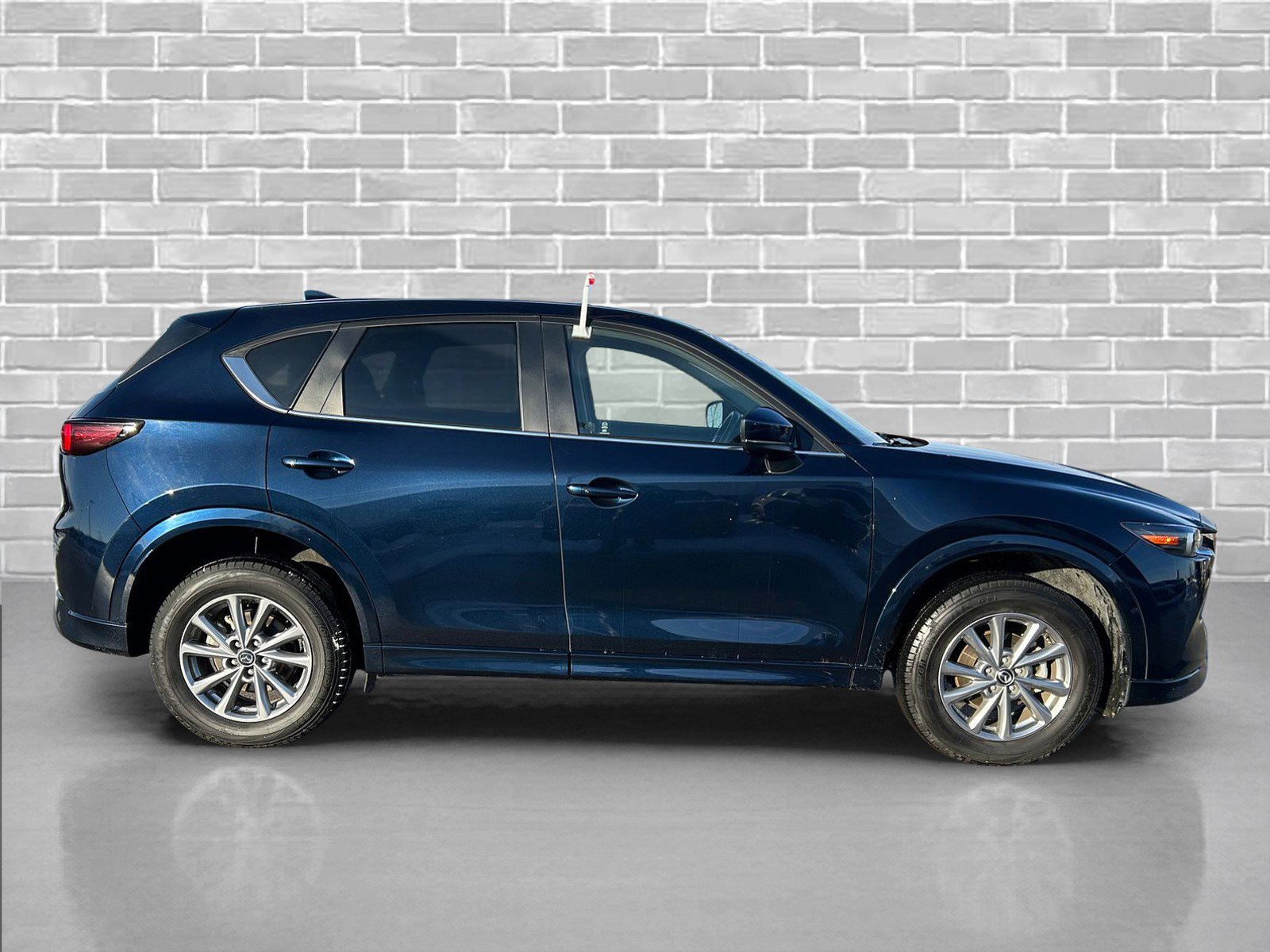 Used 2025 MAZDA CX-5 AWD 2.5 S w/ Preferred Package image 7