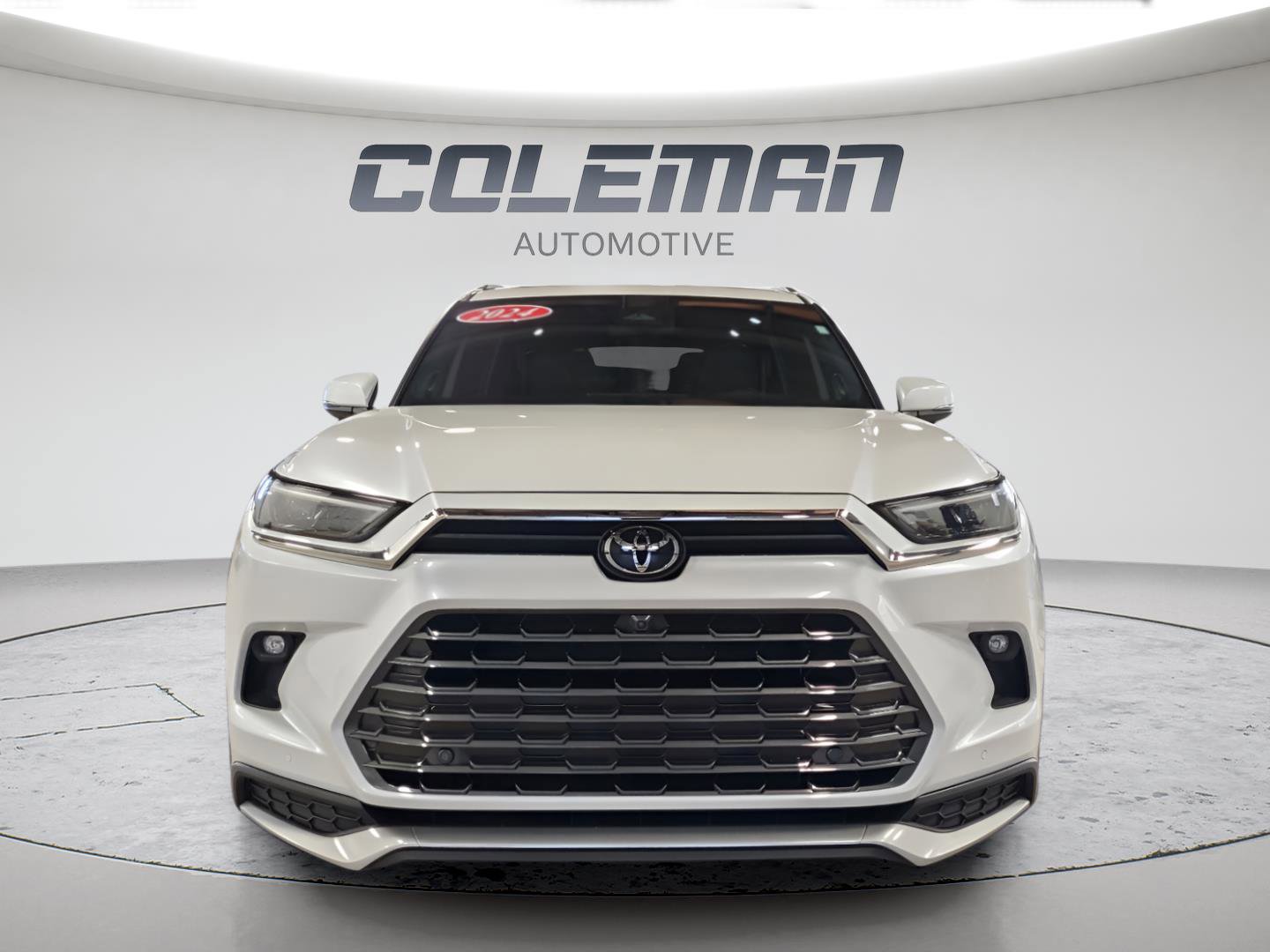 Used 2024 Toyota Grand Highlander MAX Platinum image 8