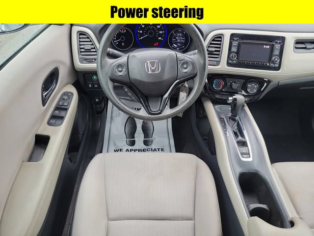 Used 2018 Honda HR-V LX image 9