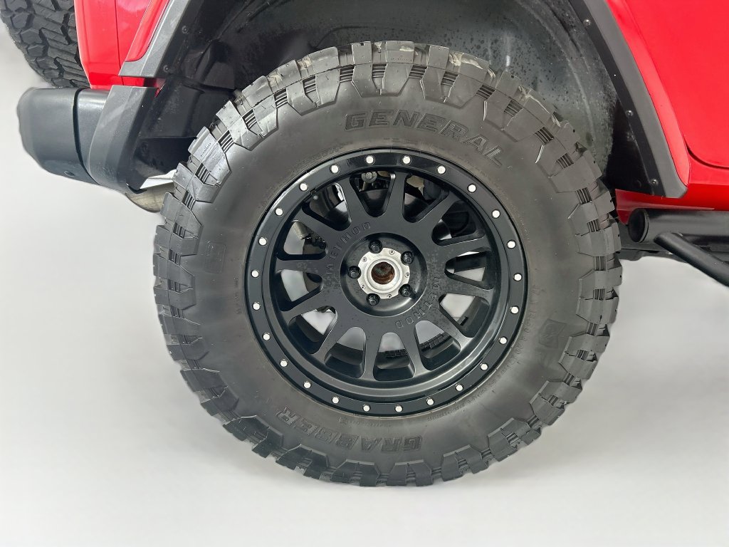 Used 2018 Jeep Wrangler Unlimited Rubicon AWD/4WD image 31